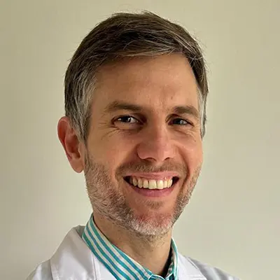 Dr Guillermo Martinez