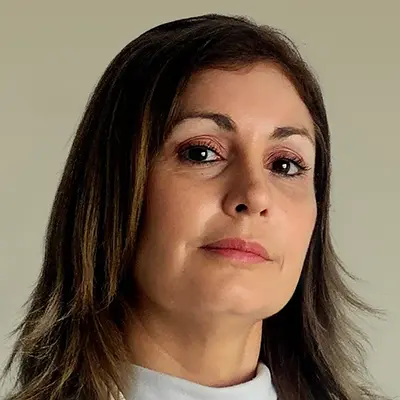 Dra Jésica Chasampi